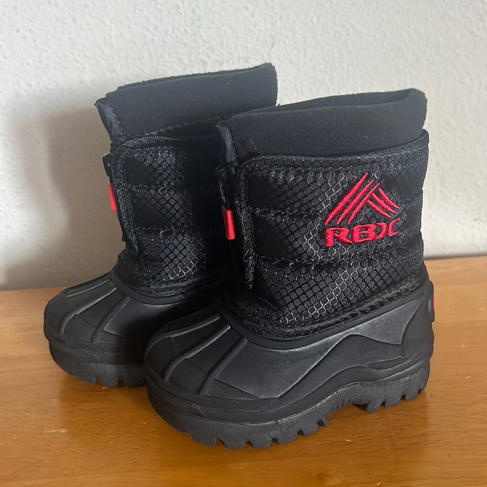 NWOT RBX Boots